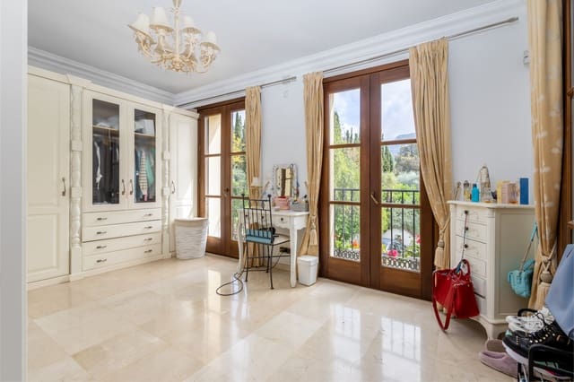 7 soverom Villa til salgs i Alhaurín el Grande med garasje - € 2 200 000 (Ref: 9732205)