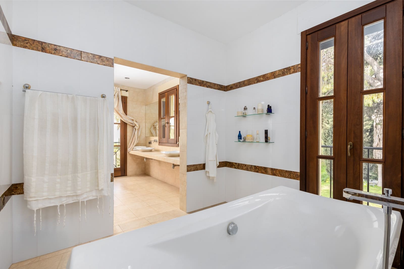 7 soverom Villa til salgs i Alhaurin el Grande med garasje - € 2 200 000 (Ref: 9732205)