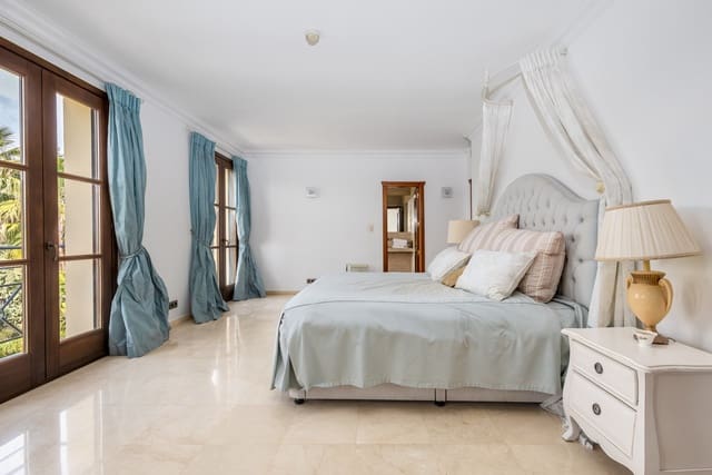 7 soverom Villa til salgs i Alhaurín el Grande med garasje - € 2 200 000 (Ref: 9732205)