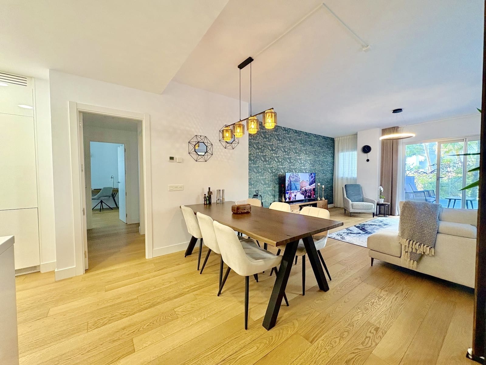 2 sypialnia Apartament na sprzedaż w Mijas Costa z basenem garażem - 649 000 € (Ref: 9735662)