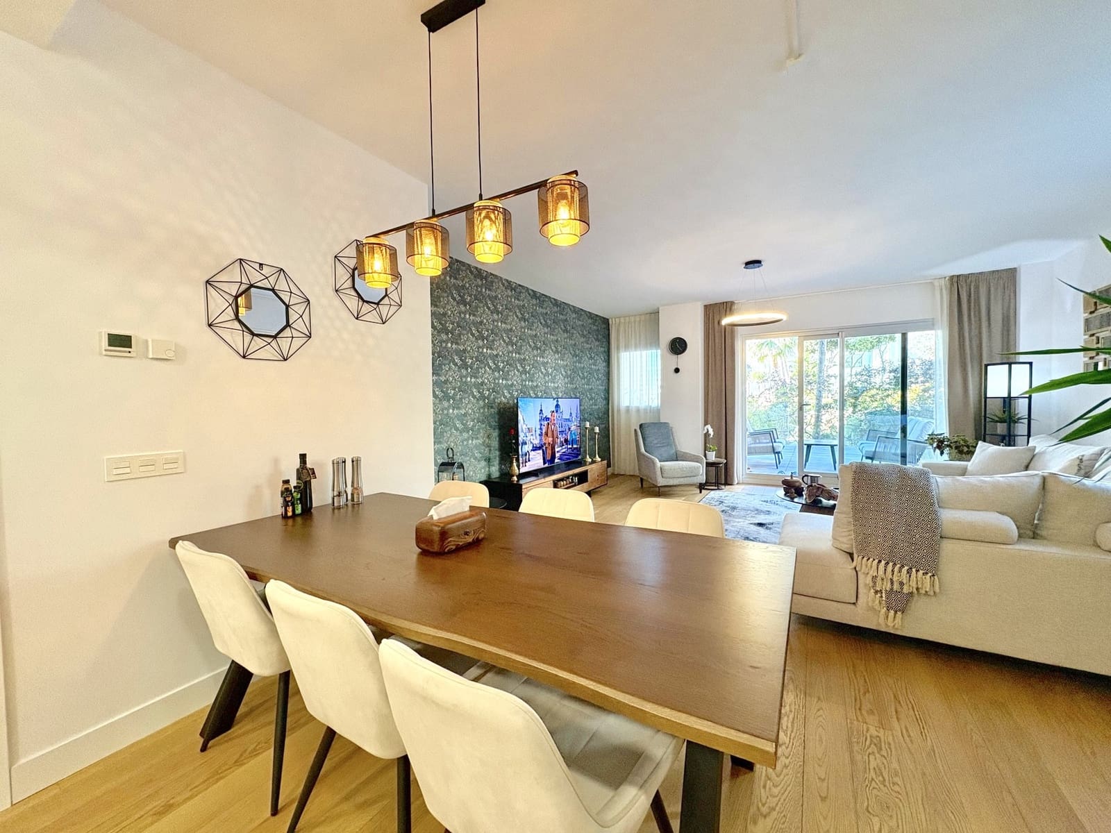2 sypialnia Apartament na sprzedaż w Mijas Costa z basenem garażem - 649 000 € (Ref: 9735662)