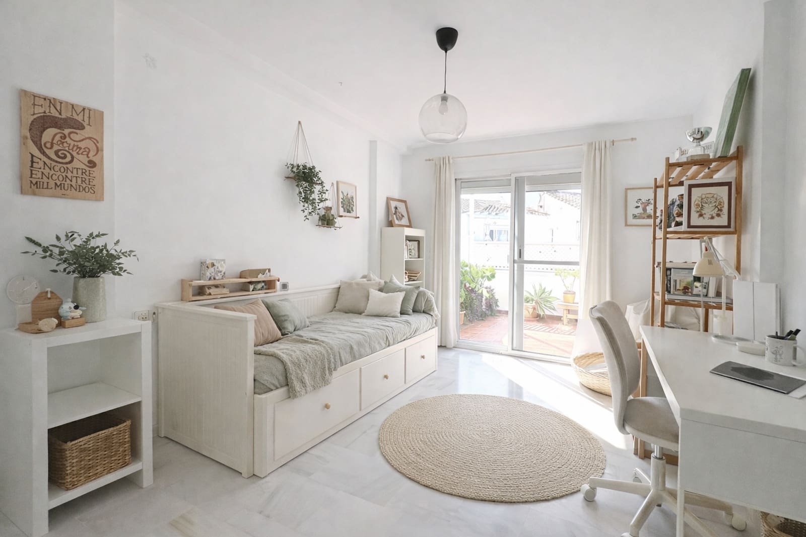 3 bedroom Penthouse for sale in Mijas Costa with pool - € 395,000 (Ref: 9738637)