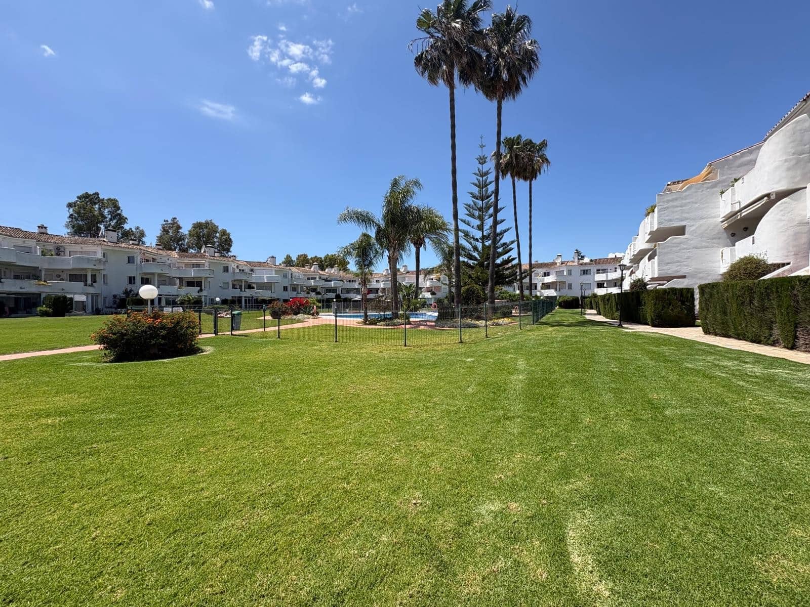 3 slaapkamer Penthouse te koop in Mijas Costa met zwembad - € 395.000 (Ref: 9738637)