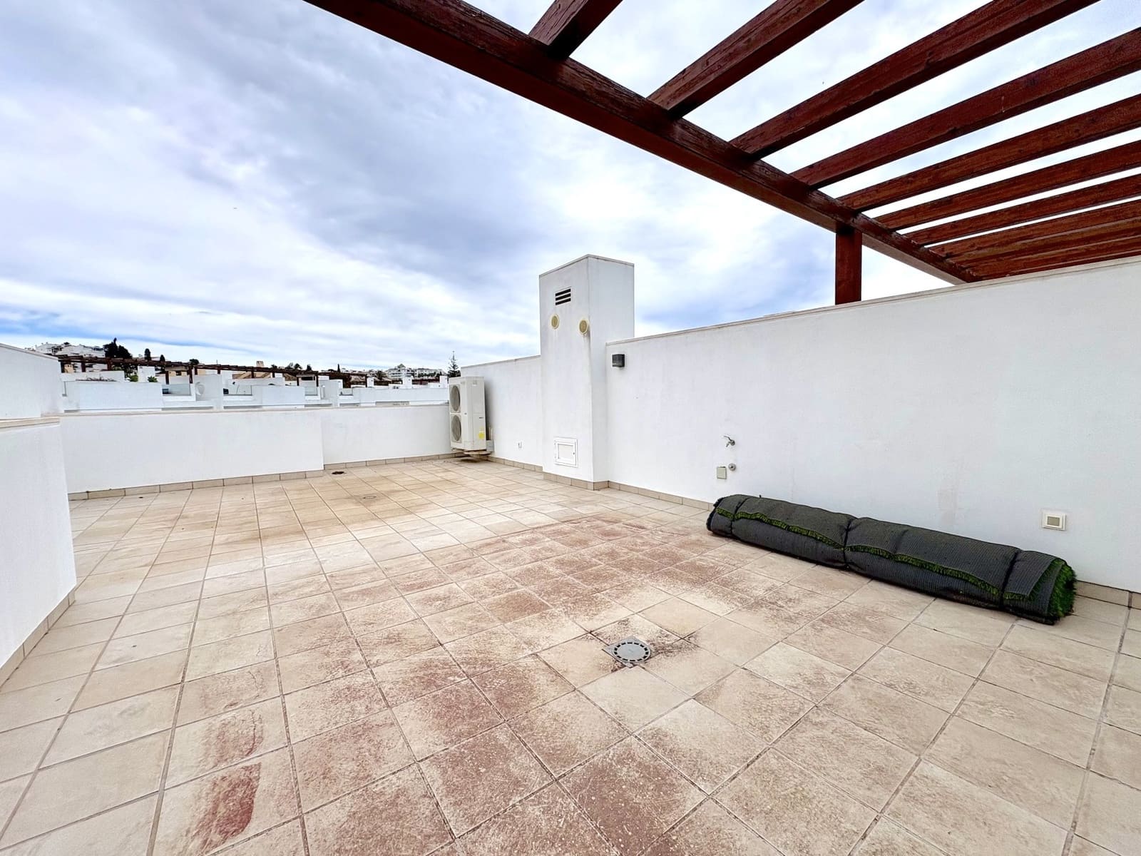 Casa de 4 habitaciones en Calahonda en venta con piscina garaje - 875.000 € (Ref: 9741824)