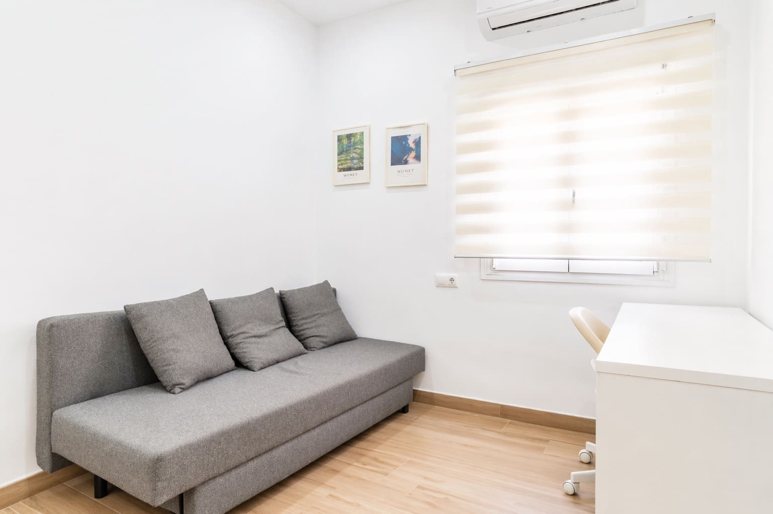 2 bedroom Apartment for sale in Malaga city with garage - € 280,000 (Ref: 9748093)