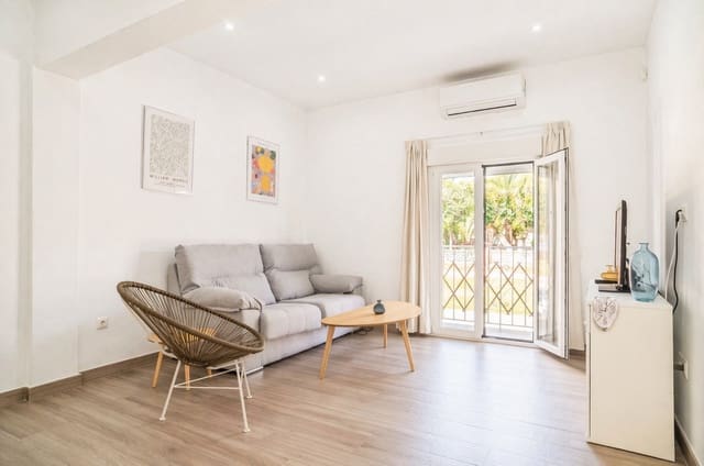 2 bedroom Apartment for sale in Cruz de Humilladero, Málaga city with garage - € 280,000 (Ref: 9748093)