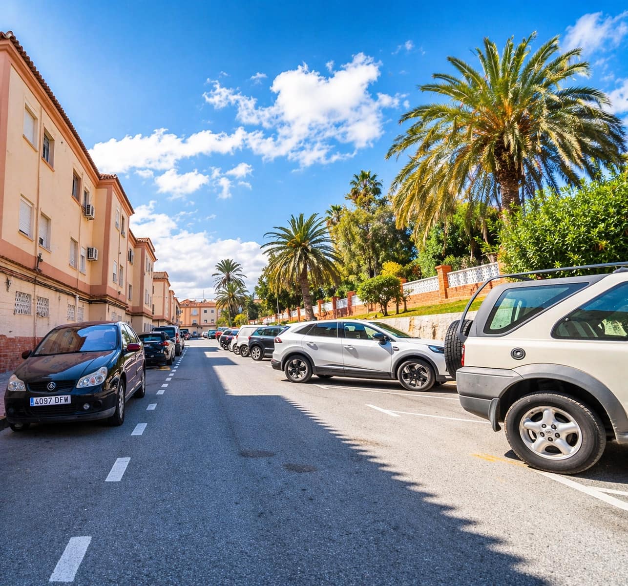 2 bedroom Apartment for sale in Malaga city with garage - € 280,000 (Ref: 9748093)