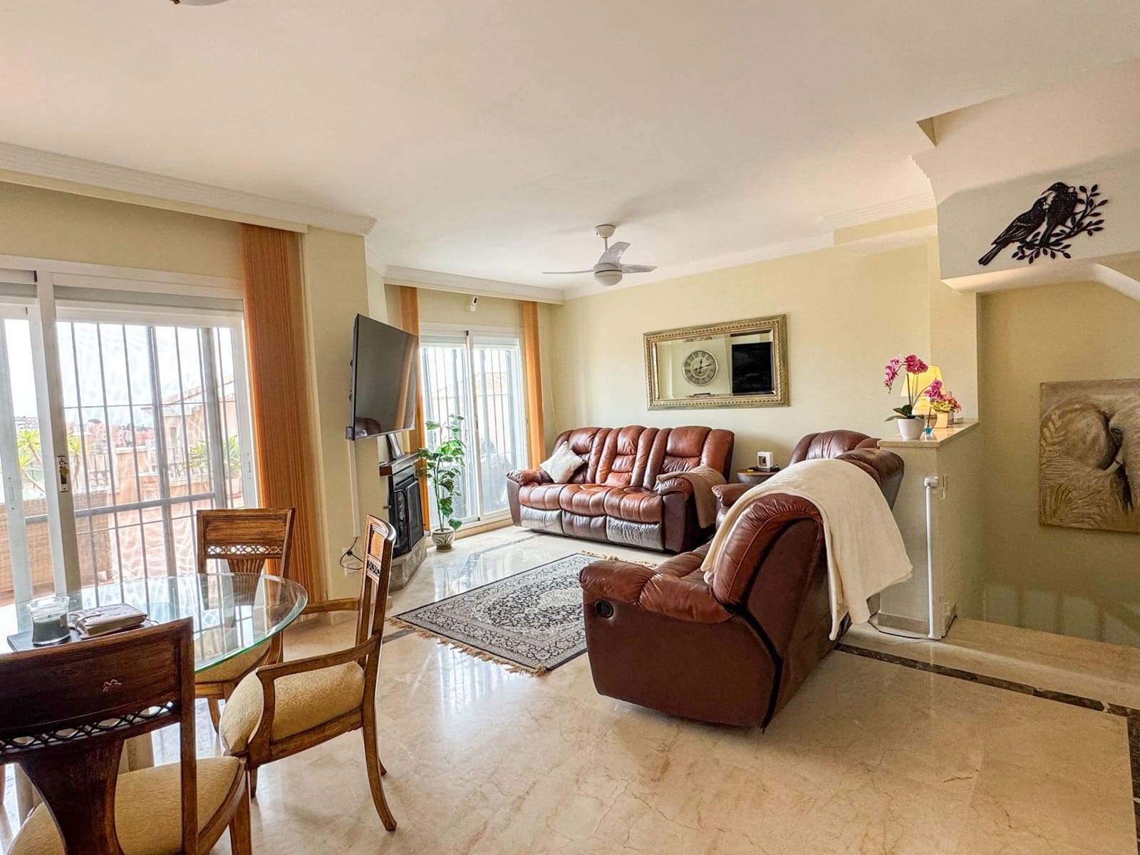 5 sovrum Hus till salu i Manilva med pool garage - 410 000 € (Ref: 9758866)