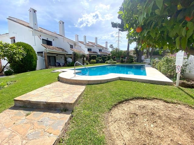 3 makuuhuone Omakotitalo myytävänä paikassa Calahonda, Mijas mukana uima-altaan 
autotalli - 795 000 € (Ref: 9770718)