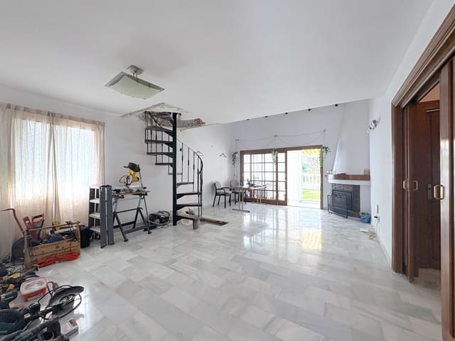 3 soverom Hus til salgs i Calahonda, Mijas med svømmebasseng garasje - € 795 000 (Ref: 9770718)