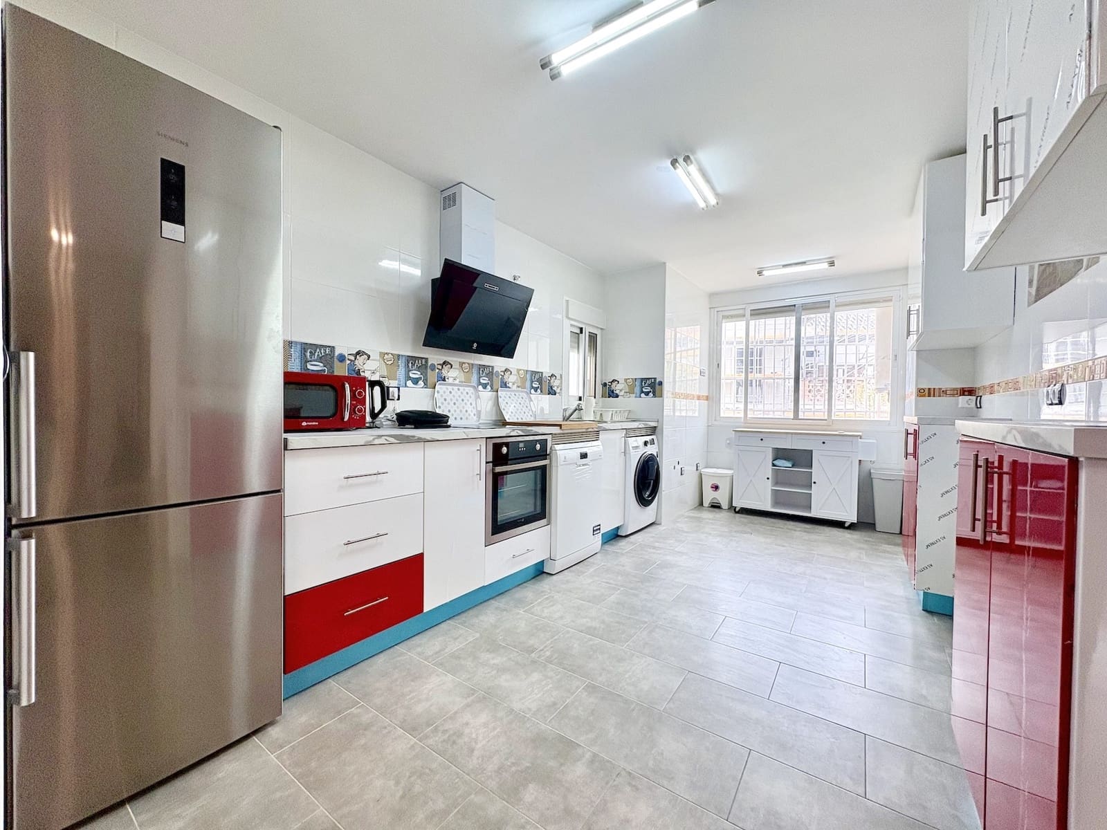 3 bedroom Apartment for sale in Torremolinos - € 370,000 (Ref: 9770719)