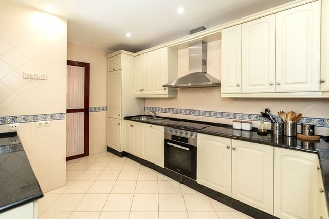 3 camera da letto Appartamento in vendita in Marbella con piscina garage - 575.000 € (Rif: 9778250)