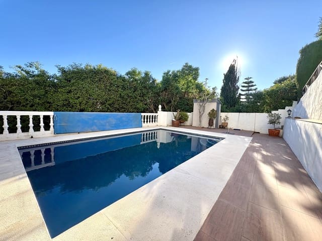 5 soverom Villa til salgs i La Cala de Mijas, Mijas med svømmebasseng - € 900 000 (Ref: 9780669)