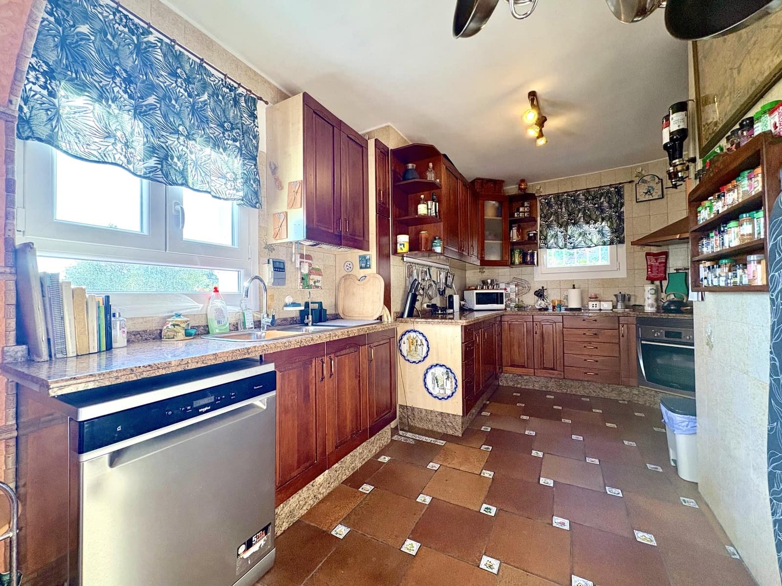 5 soverom Villa til salgs i La Cala de Mijas med svømmebasseng - € 900 000 (Ref: 9780669)