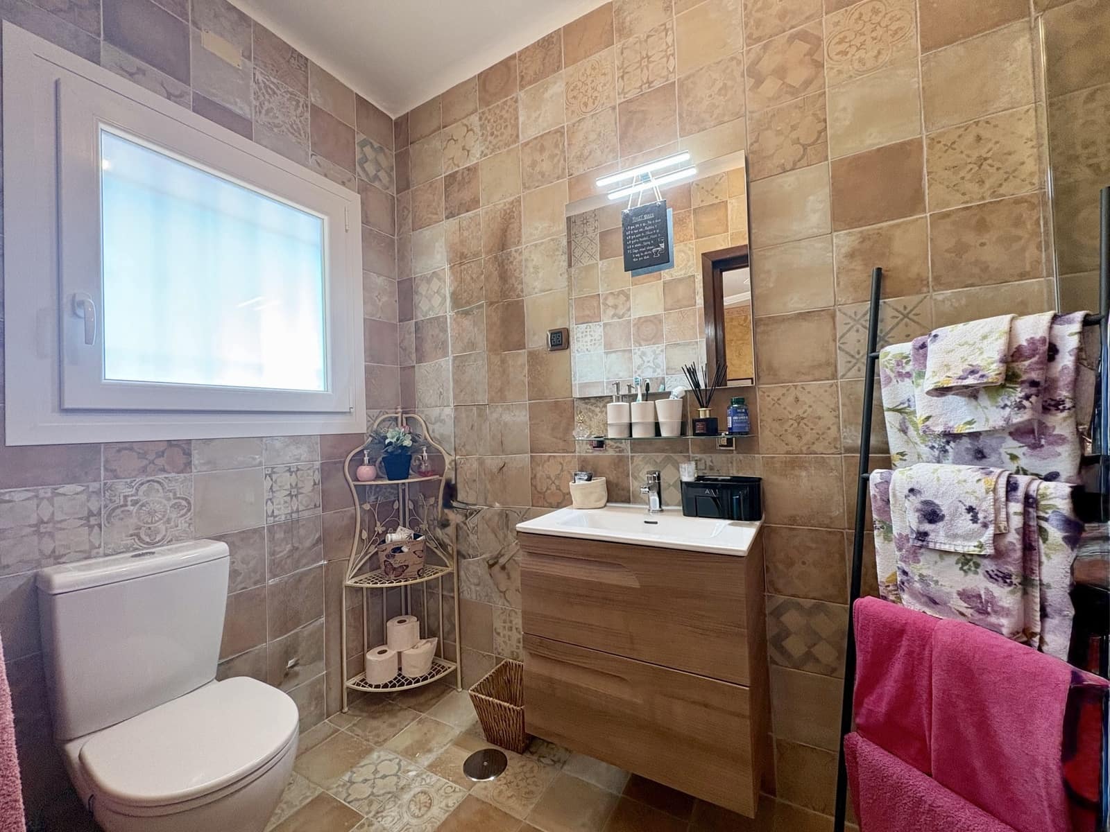 5 soverom Villa til salgs i La Cala de Mijas med svømmebasseng - € 900 000 (Ref: 9780669)