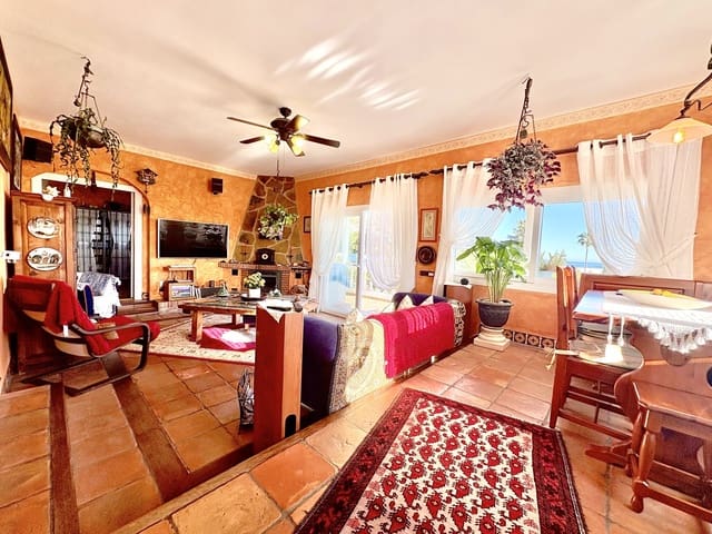 5 soverom Villa til salgs i La Cala de Mijas, Mijas med svømmebasseng - € 900 000 (Ref: 9780669)