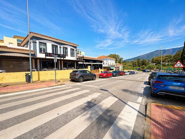 Kommersiell til salgs i Mijas Costa, Mijas med garasje - € 290 000 (Ref: 9788473)