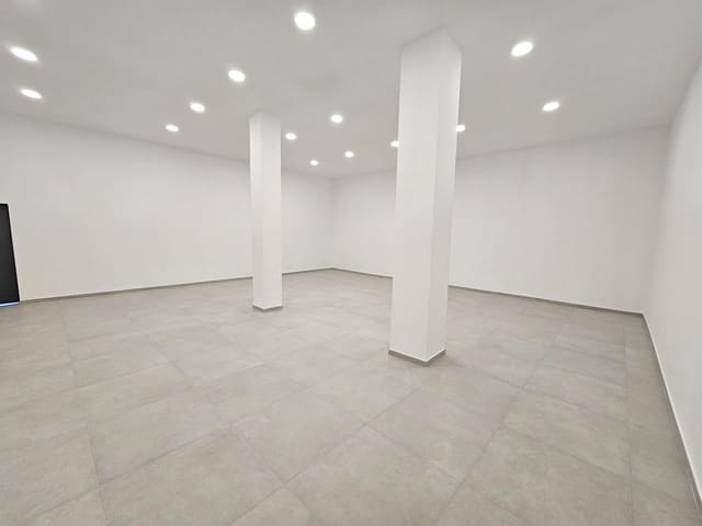 Local Commercial à vendre à Mijas Costa, Mijas avec garage - 290 000 € (Ref: 9788473)