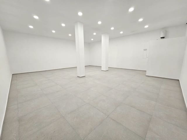 Local Commercial à vendre à Mijas Costa, Mijas avec garage - 290 000 € (Ref: 9788473)