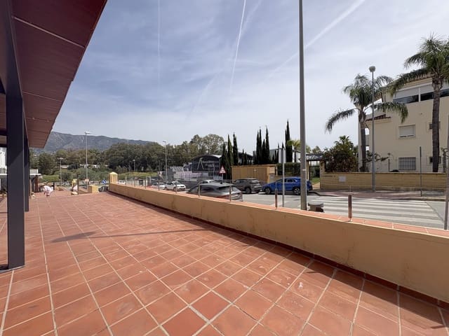 Local Commercial à vendre à Mijas Costa, Mijas avec garage - 290 000 € (Ref: 9788473)