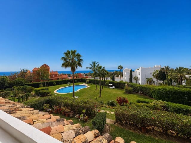 2 soveværelse Lejlighed til salg i Marbella med swimmingpool garage - € 410.000 (Ref: 9794732)