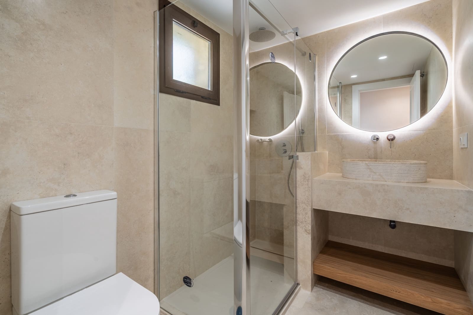 3 makuuhuone Huoneisto myytävänä paikassa Los Arqueros mukana uima-altaan 
autotalli - 650 000 € (Ref: 9794733)