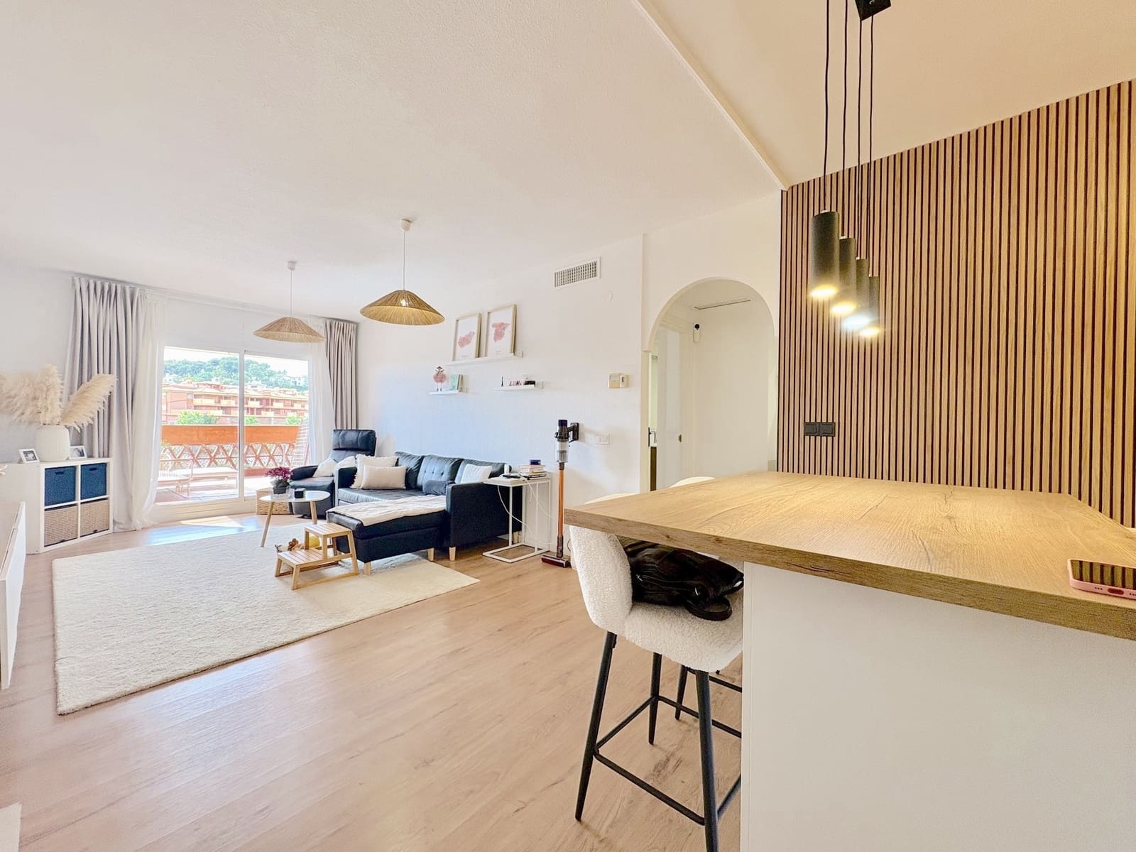 2 soveværelse Lejlighed til salg i Marbella med swimmingpool garage - € 359.000 (Ref: 9794734)