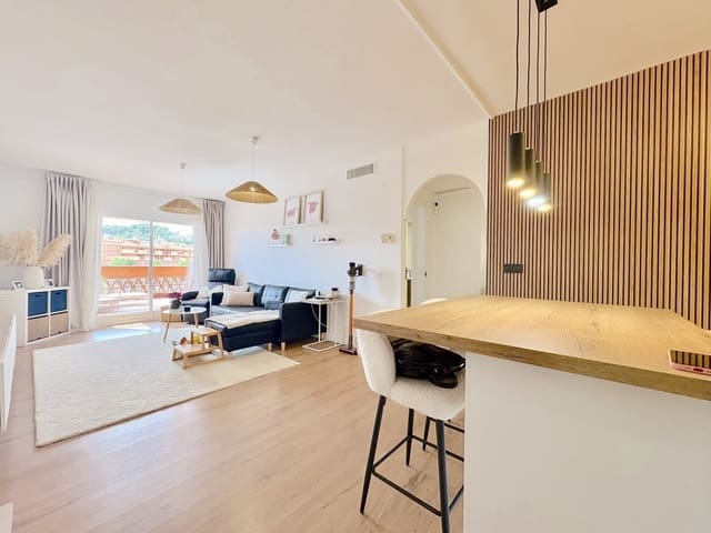 2 soveværelse Lejlighed til salg i Marbella med swimmingpool garage - € 359.000 (Ref: 9794734)