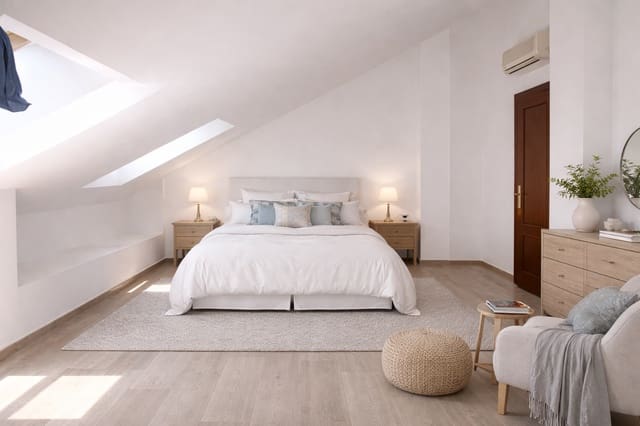 6 Zimmer Doppelhaus zu verkaufen in San Pedro de Alcantara, Marbella mit Garage - 950.000 € (Ref: 9799373)