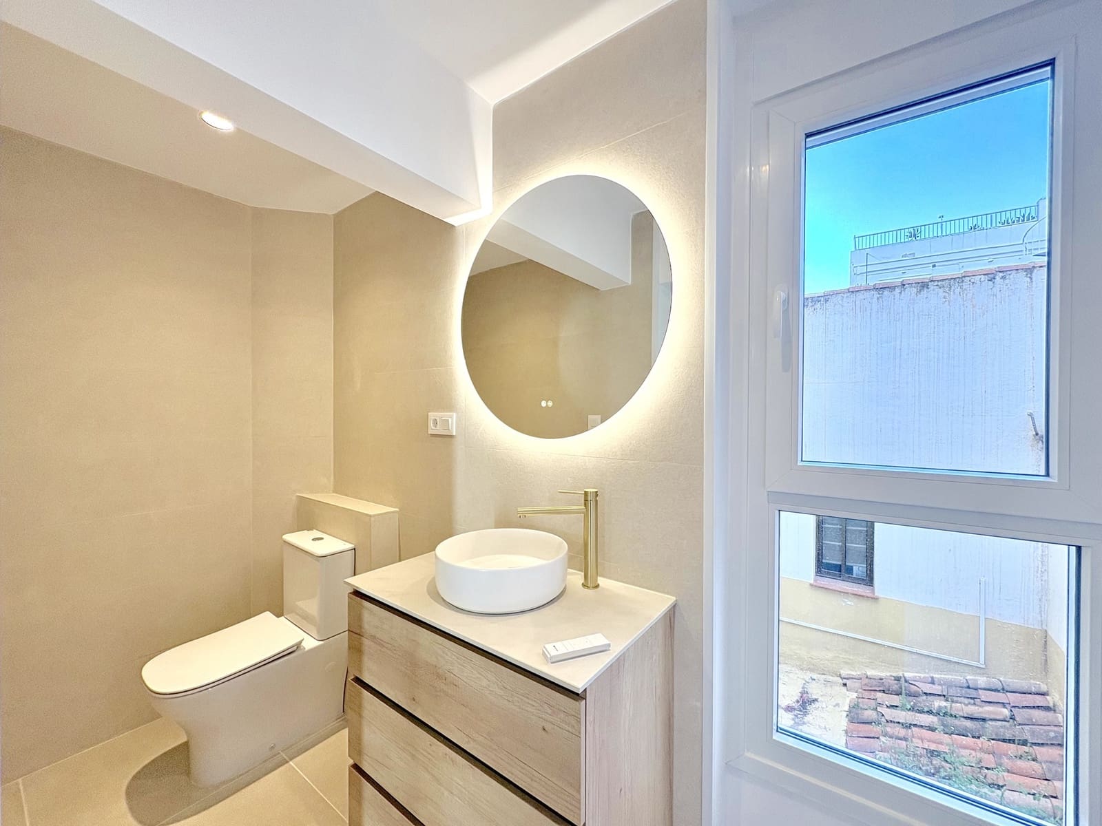 2 soveværelse Lejlighed til salg i Fuengirola - € 725.000 (Ref: 9799374)