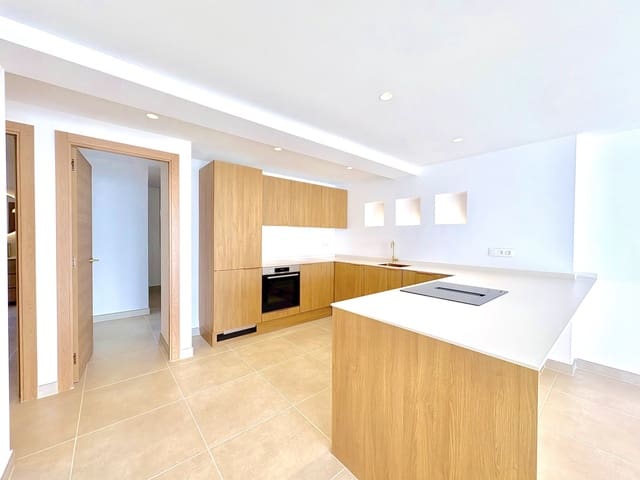 2 soveværelse Lejlighed til salg i Fuengirola - € 725.000 (Ref: 9799374)