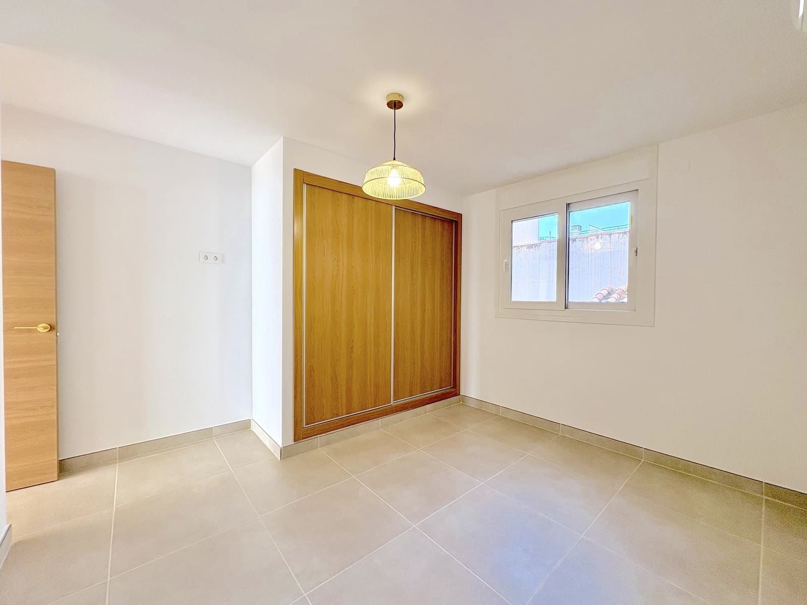 2 soveværelse Lejlighed til salg i Fuengirola - € 725.000 (Ref: 9799374)