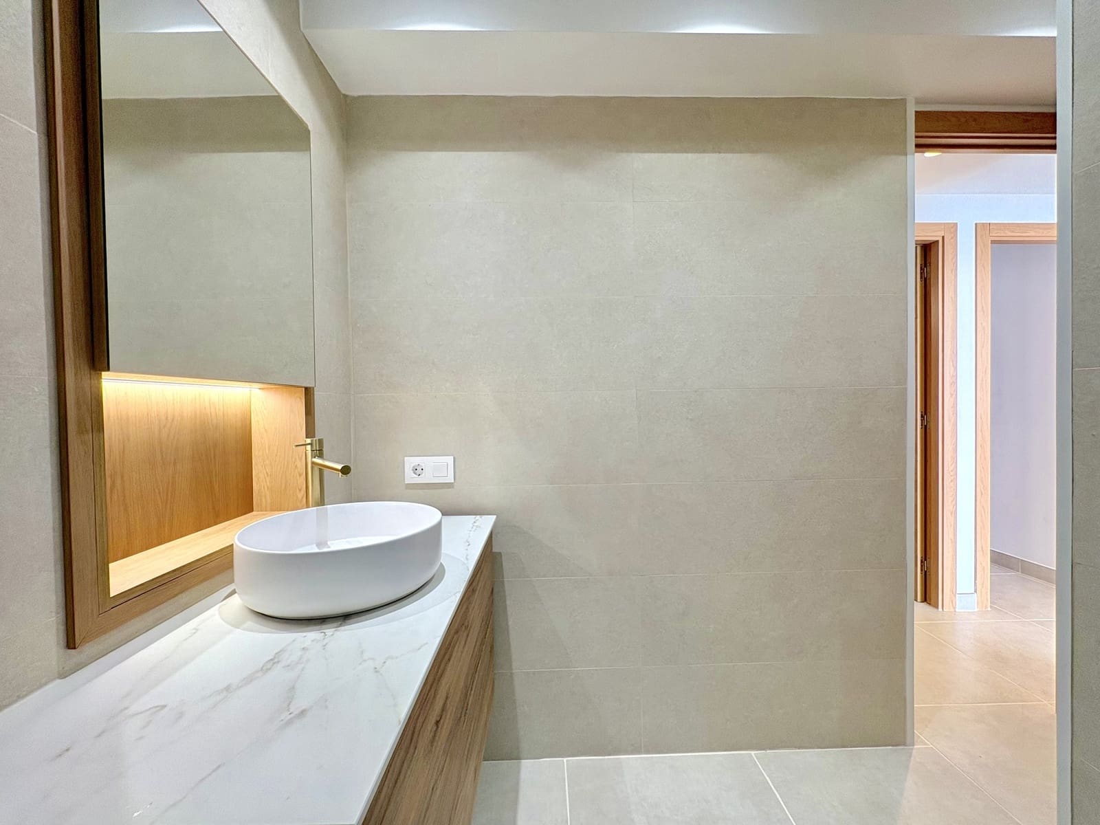 2 soveværelse Lejlighed til salg i Fuengirola - € 725.000 (Ref: 9799374)