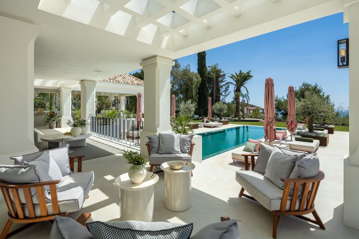 6 sovrum Villa till salu i Marbella med pool garage - 12 450 000 € (Ref: 9799375)