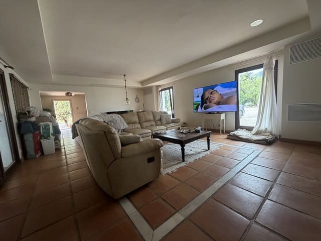 5 chambre Finca/Maison de Campagne à vendre à Valtocado, Mijas avec piscine garage - 2 750 000 € (Ref: 9804374)
