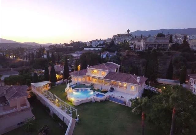 8 chambre Villa/Maison à vendre à Mijas Costa, Mijas avec piscine garage - 2 980 000 € (Ref: 9806540)
