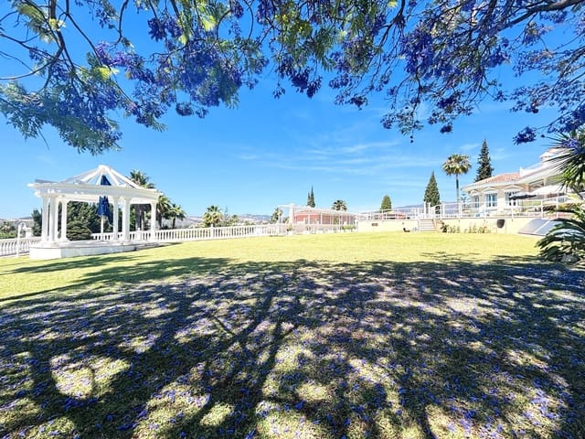 8 chambre Villa/Maison à vendre à Mijas Costa, Mijas avec piscine garage - 2 980 000 € (Ref: 9806540)