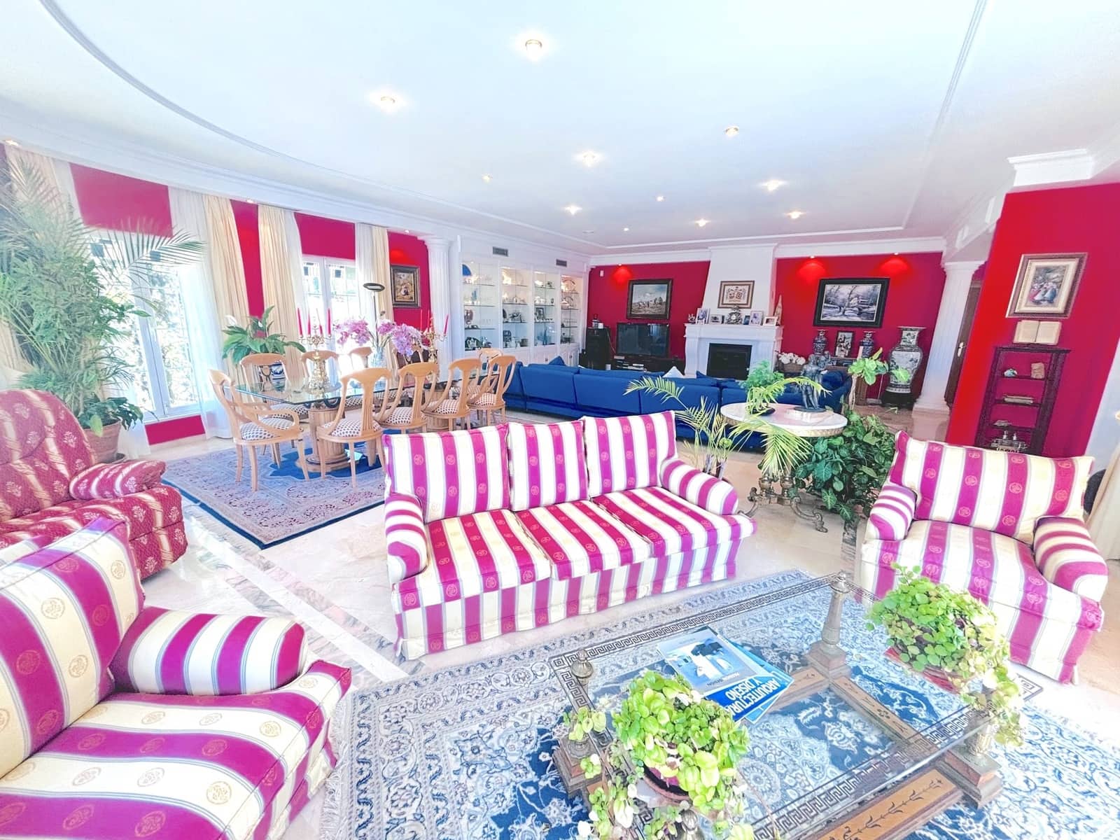 8 makuuhuone Huvila myytävänä paikassa Mijas Costa mukana uima-altaan 
autotalli - 2 980 000 € (Ref: 9806540)