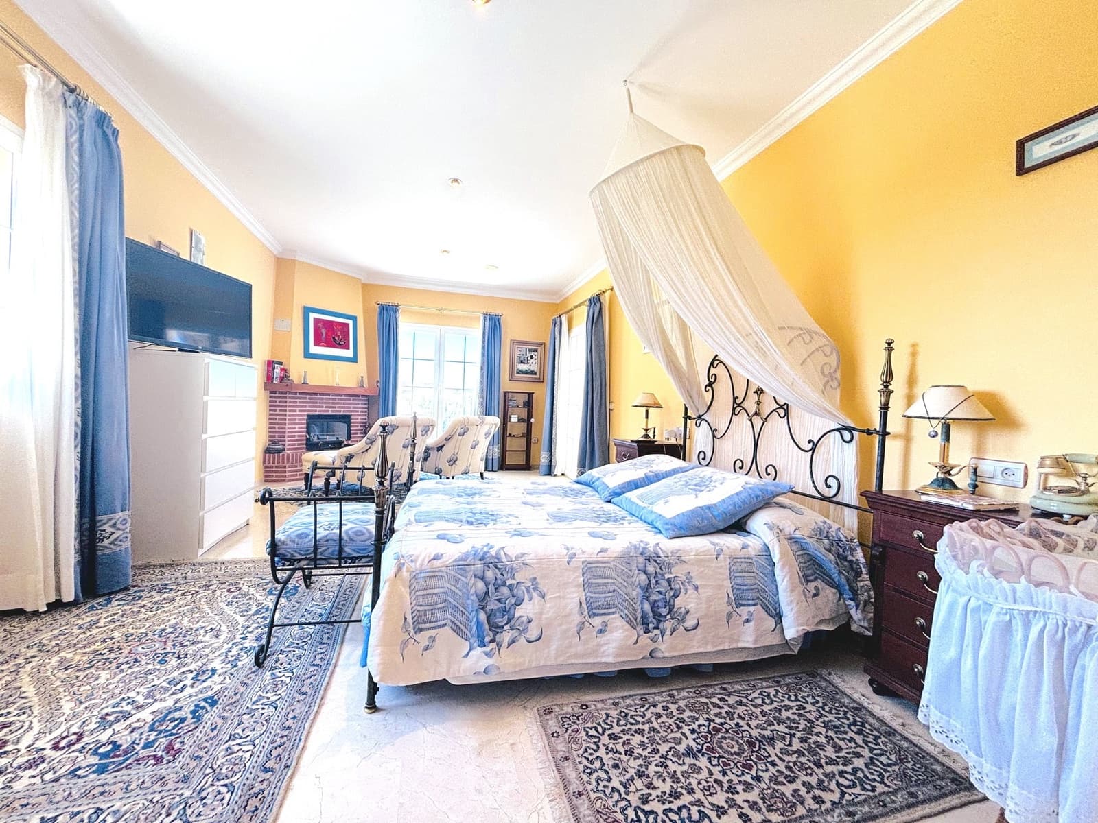 8 makuuhuone Huvila myytävänä paikassa Mijas Costa mukana uima-altaan 
autotalli - 2 980 000 € (Ref: 9806540)