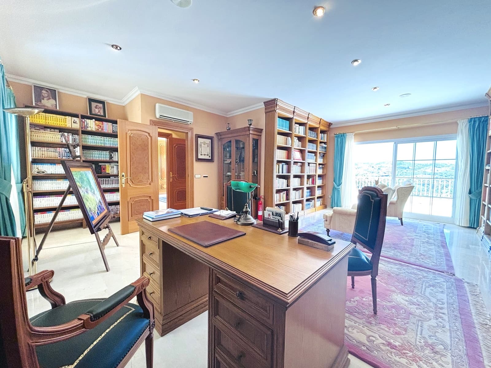 8 makuuhuone Huvila myytävänä paikassa Mijas Costa mukana uima-altaan 
autotalli - 2 980 000 € (Ref: 9806540)