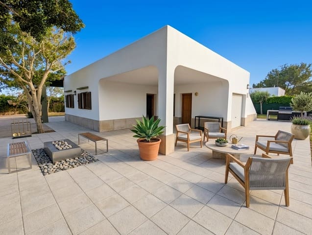 3 soveværelse Villa til salg i San Jose / Sant Josep de Sa Talaia - € 2.100.000 (Ref: 9806541)