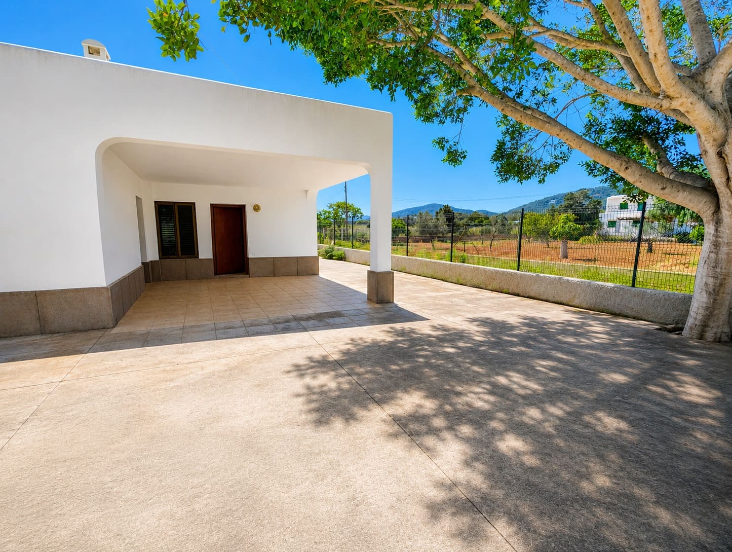 3 bedroom Villa for sale in San Jose / Sant Josep de Sa Talaia with garage - € 2,100,000 (Ref: 9806541)