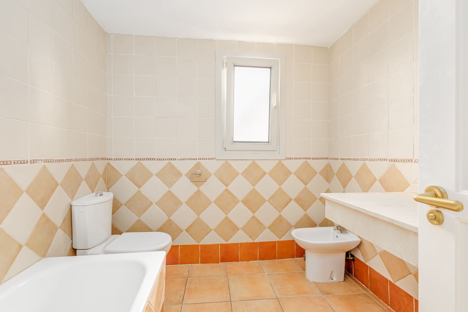 3 quarto Casa em Banda para venda em Alhaurin Golf com piscina garagem - 349 000 € (Ref: 9808044)