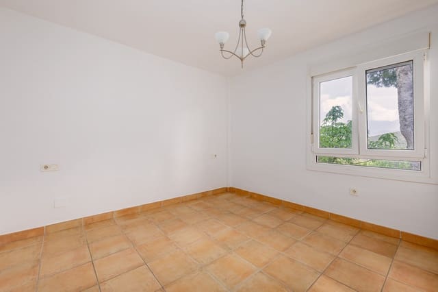 3 quarto Casa em Banda para venda em Alhaurín Golf, Alhaurín el Grande com piscina garagem - 349 000 € (Ref: 9808044)