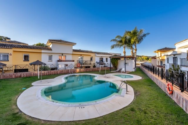 3 quarto Casa em Banda para venda em Alhaurín Golf, Alhaurín el Grande com piscina garagem - 349 000 € (Ref: 9808044)