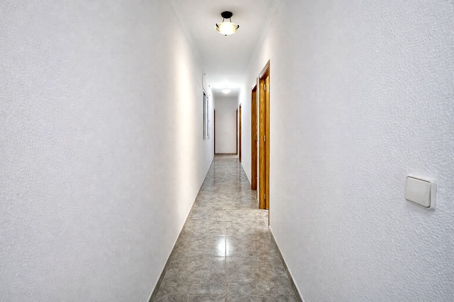 3 quarto Apartamento para venda em Roquetas de Mar - 240 000 € (Ref: 9808045)
