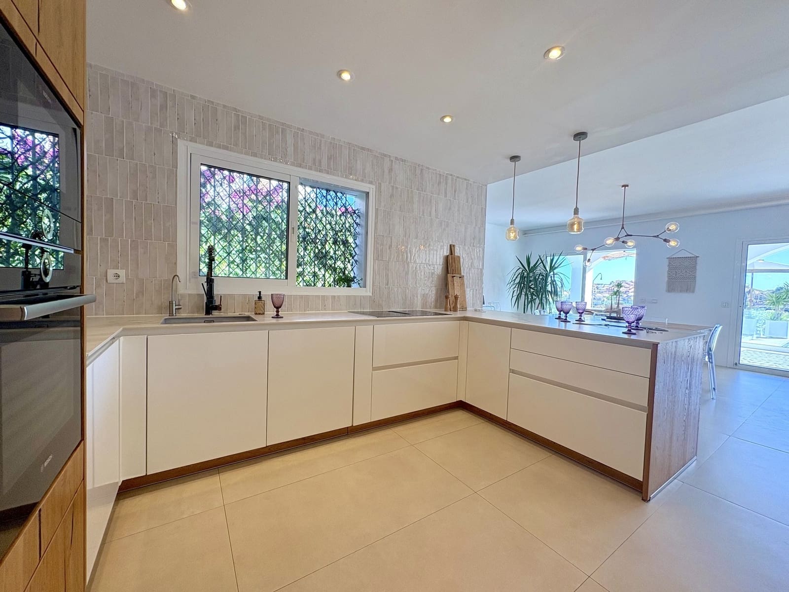 3 bedroom Villa for sale in Riviera del Sol with pool garage - € 1,280,000 (Ref: 9808048)