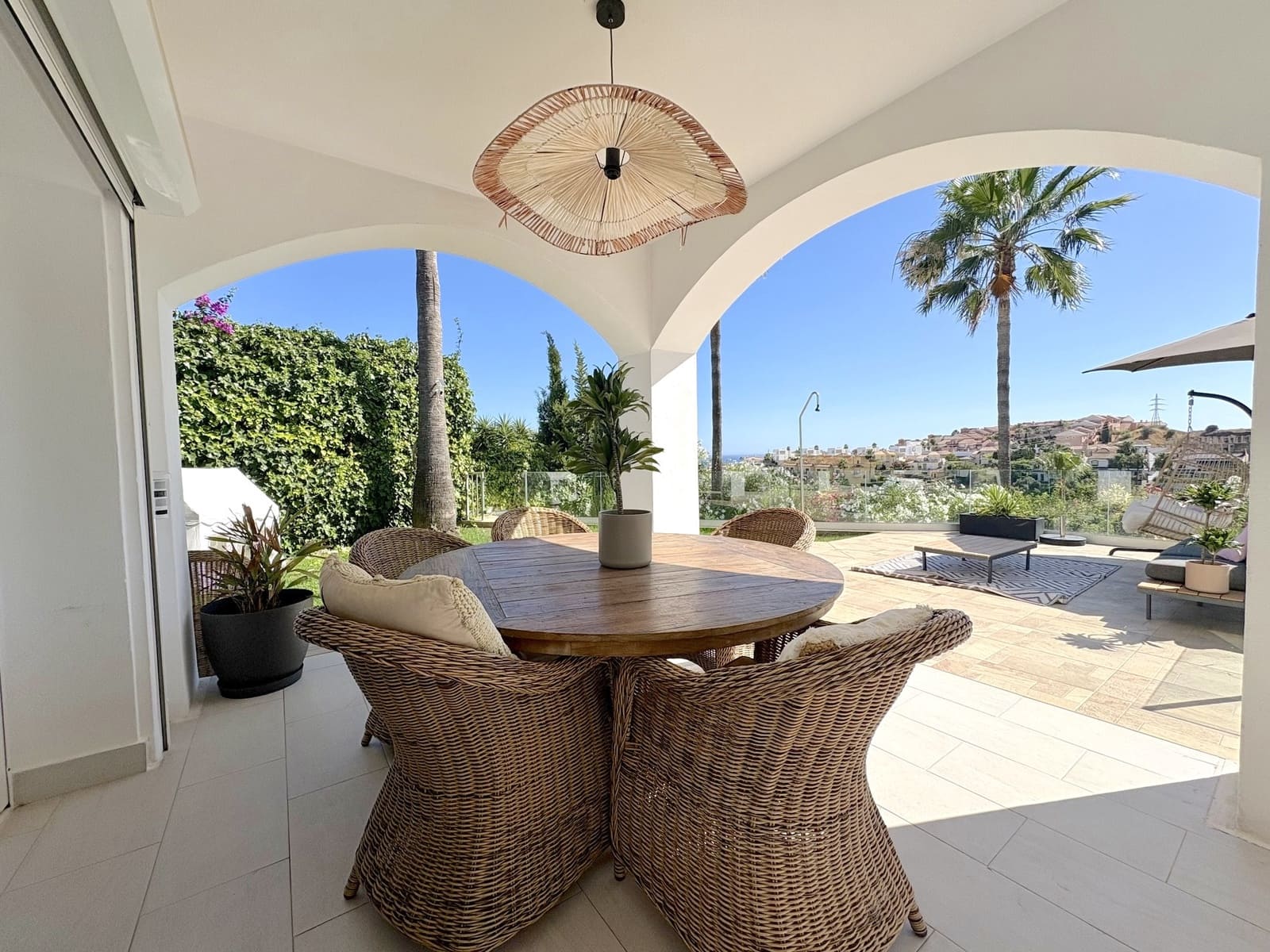 3 bedroom Villa for sale in Riviera del Sol with pool garage - € 1,280,000 (Ref: 9808048)