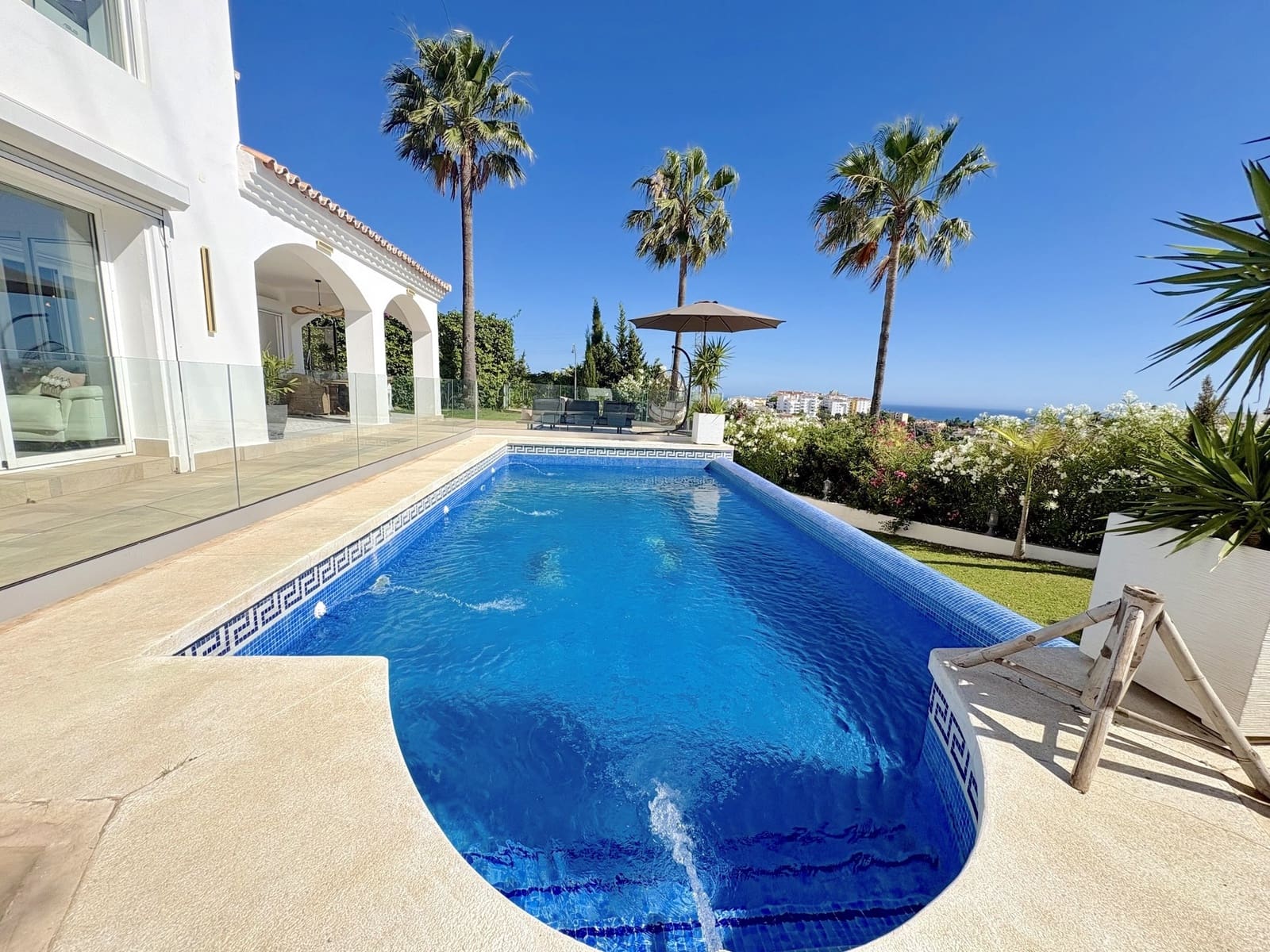 3 bedroom Villa for sale in Riviera del Sol with pool garage - € 1,280,000 (Ref: 9808048)