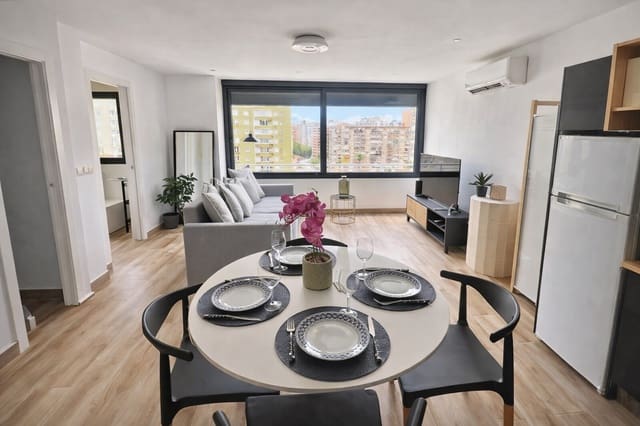1 sovrum Lägenhet till salu i Torremolinos med garage - 218 500 € (Ref: 9811979)